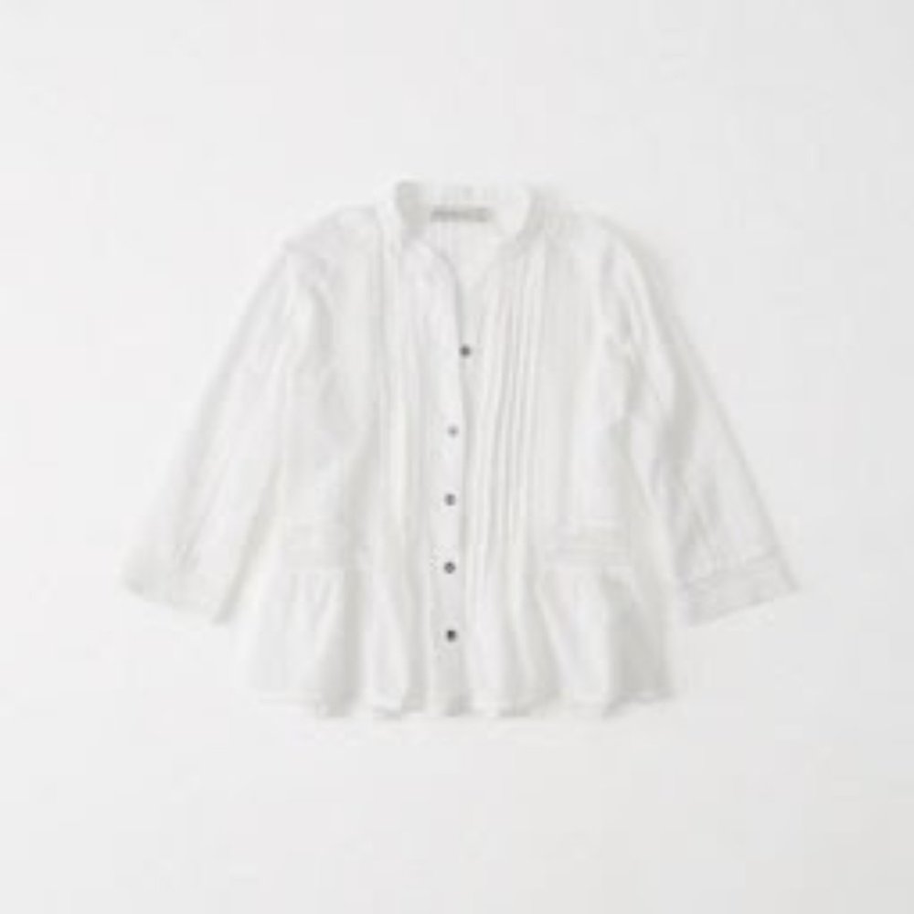 ABERCROMBIE WHITE LACE TRIM BLOUSE
